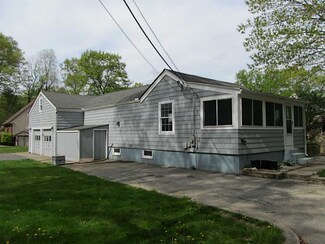 132 Shady Ln, Pascoag, RI 02859