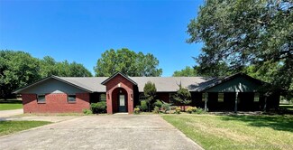1533 Estelle St, Durant, OK 74701