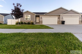 3623 S Yvonne Way, Ammon, ID 83406