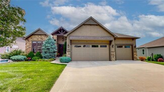 1312 Waverly Dr, Lawrence, KS 66049