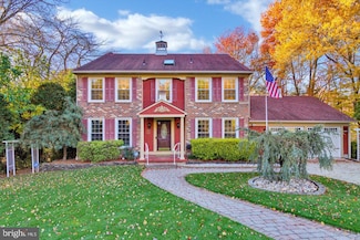 13 Brookview Dr, Voorhees, NJ 08043