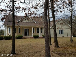 125 Hummingbird Ln, Stephenson, VA 22656