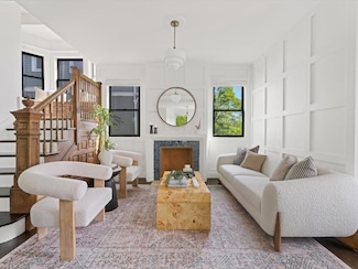 96 Saint Rose St Unit 1, Boston, MA 02130