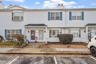 3900 Sterling Pointe Dr, Winterville, NC 28590