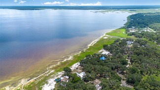 2518 Fort Lane Rd, Geneva, FL 32732