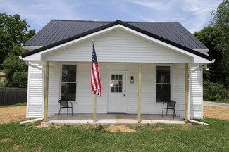 402 W Walnut St, Waldron, IN 46182