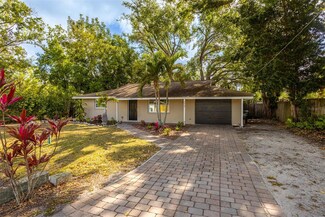 3215 Corey Rd, Sarasota, FL 34232