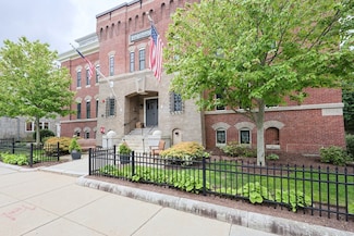 76 Court St Unit 12, Plymouth, MA 02360