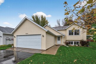 7603 19th St N, Saint Paul, MN 55128