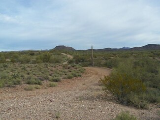 46XXX N Quiet Hills Dr Unit 3, Morristown, AZ 85342