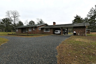 3236 Highway 88 E, Mena, AR 71953