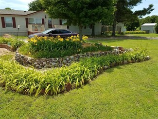 115 Garden Oaks Dr, Shawnee, OK 74804