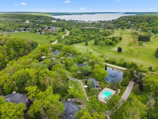 845 Hillside Dr Unit G4, Fontana-On-geneva Lake, WI 53125