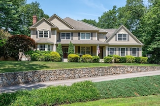 169 Claybrook Rd, Dover, MA 02030