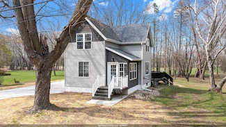 417 Van Horn St, Berlin, WI 54923