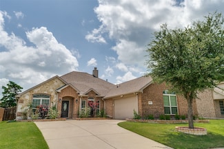 5006 Crawfish Ln, Garland, TX 75043