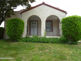 18 Green Ave, Neptune, NJ 07753