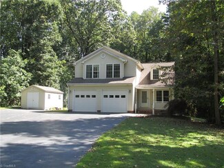 312 Skeet Club Rd, High Point, NC 27265