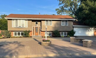 2835 Salem Ave, Saint Louis Park, MN 55416
