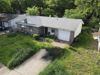 11416 Small Dr, Balch Springs, TX 75180