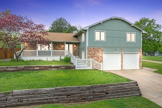337 N Lark Ln, Wichita, KS 67212