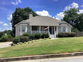 493 Kyles Cir, Hiram, GA 30141