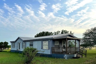 5206 Farm To Market Road 966, Shiner, TX 77984
