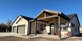 2970 Eagle St, Carson City, NV 89704