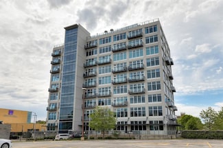 120 SW 5th St Unit 306, Des Moines, IA 50309
