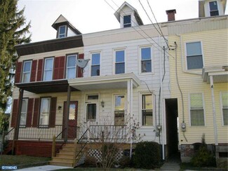 29 N 2nd St, Hamburg, PA 19526