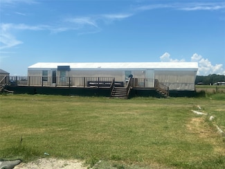 9311 Johnson Rd Unit 700r, Wallis, TX 77485