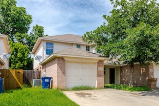 1217 Village Garden Dr, Azle, TX 76020