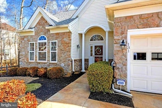 131 Lowell Dr, Marlton, NJ 08053