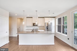 2960 Vaden Dr Unit 2-207, Fairfax, VA 22031