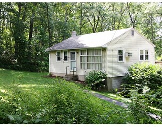 10 Beckland St, Worcester, MA 01607