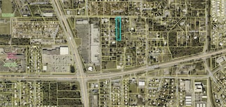 1807 Powell Dr, North Fort Myers, FL 33917