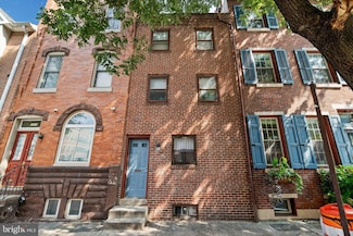 2407 South St, Philadelphia, PA 19146