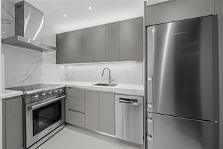 999 Brickell Bay Dr Unit 904, Miami, FL 33131