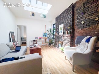 238 W 20th St Unit 5C, New York, NY 10011