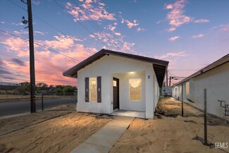 2 S Owens St, Bakersfield, CA 93307