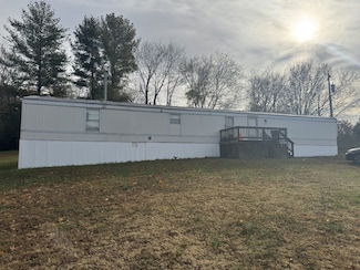 3020 W County Farm Rd, Springfield, TN 37172