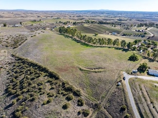 6225 Hawk Ridge Place, San Miguel, CA 93451