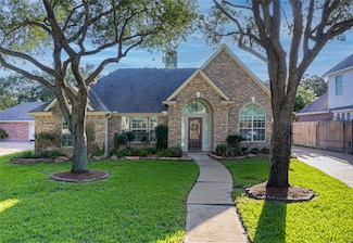318 Jewel Park Ln, Houston, TX 77094