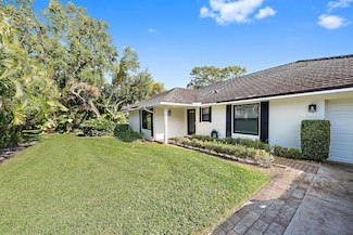 11463 Riverwood Place, North Palm Beach, FL 33408