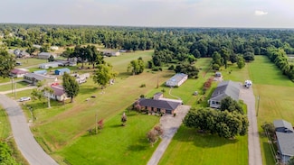 4511 Bayouside Dr, Chauvin, LA 70344