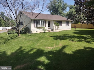 108 Connector Rd, Martinsburg, WV 25405
