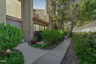 572 Rosewood Ave, Camarillo, CA 93010