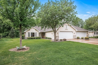 2600 Parkview Ct, Saint Paul, MN 55110