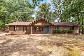 186 Rolling Oaks Dr, Malvern, AR 72104