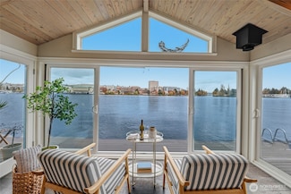 1212 E Shelby St Unit 5, Seattle, WA 98102